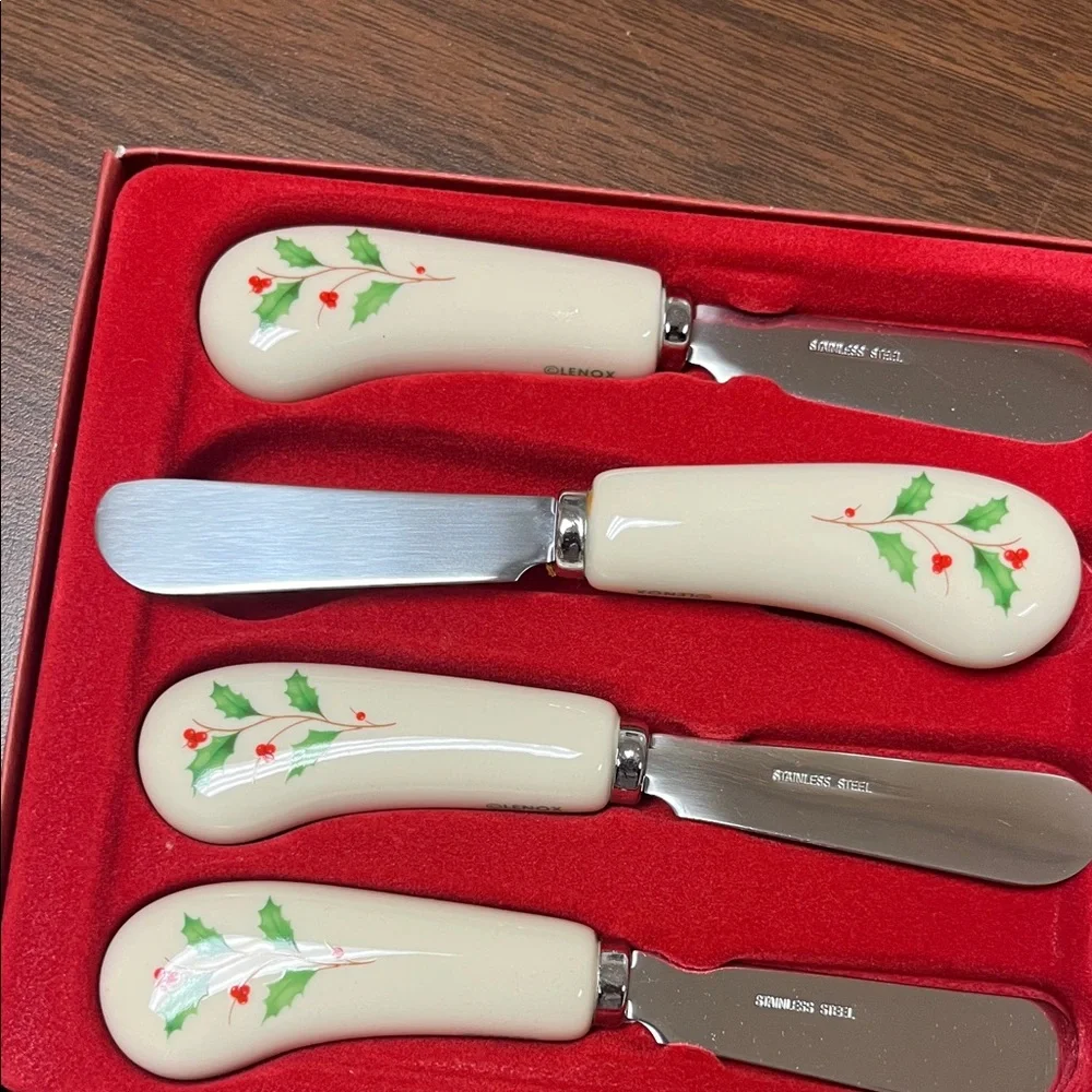 Lenox Holiday Spreaders Set, new‎